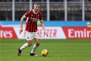 帕夫洛维奇：来到新加坡很美妙 阿莱格里：新加坡有很多米兰球迷