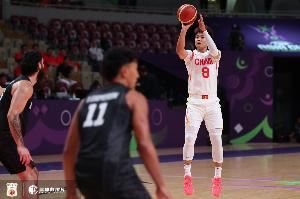 轰下24分扛着球队前进！赵睿此前表示亚洲杯目标领奖台 决赛加油