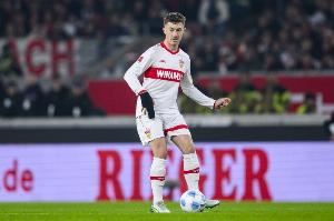 斯蒂勒：有兴趣未来去国外踢球，维尔茨加盟利物浦的决定很酷