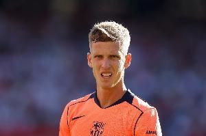 频繁受伤!每体:德科会面经纪人,可能对奥尔莫进行全面医学检查